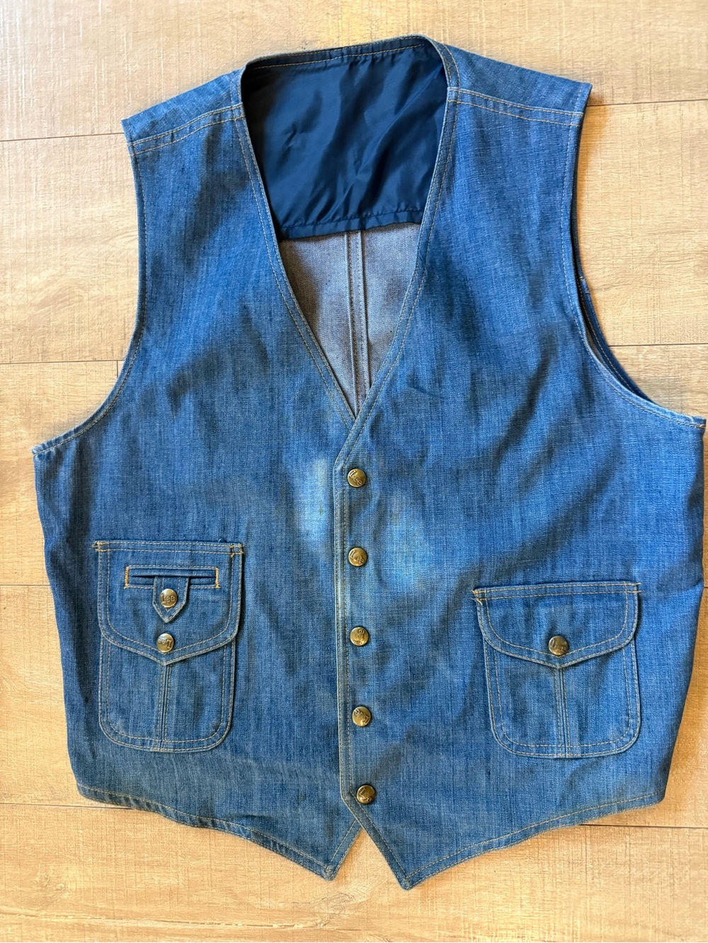 Vintage Lee Denim Vest Mens
Blue Snap Jean Waistcoat 44R Cowboy Biker USA made
